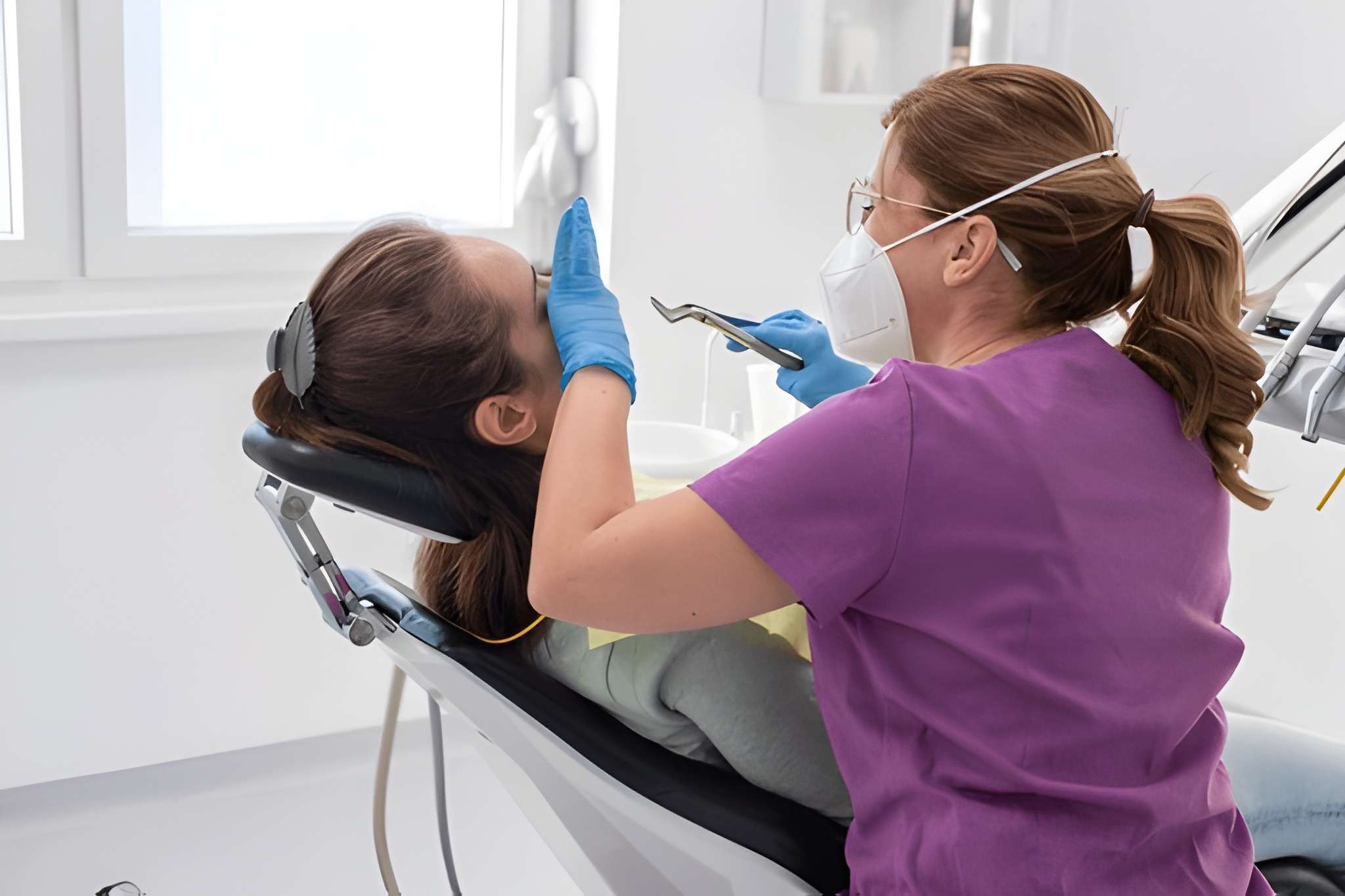 tooth extractions in midtown toronto