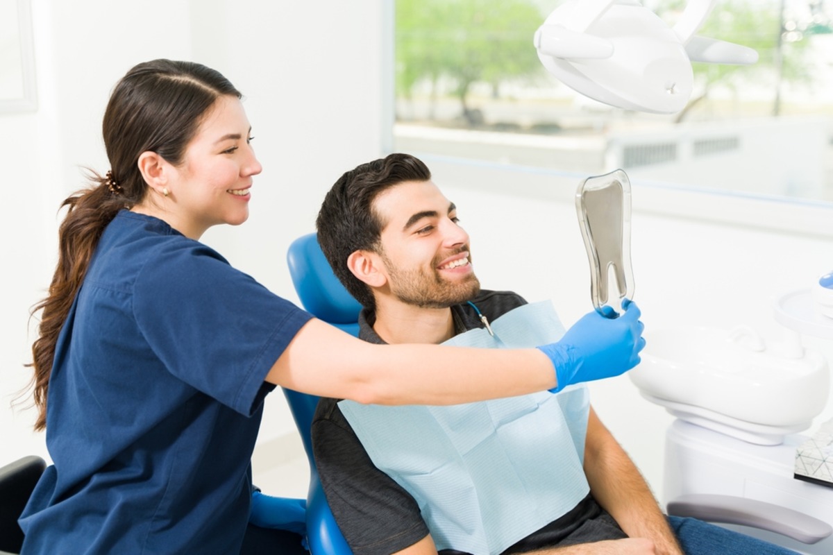 dentist near yonge eglinton